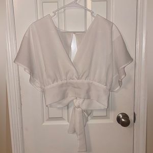 super cute white top
